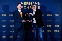 220114222107_Dominik-PFAU_11066_2.jpg
